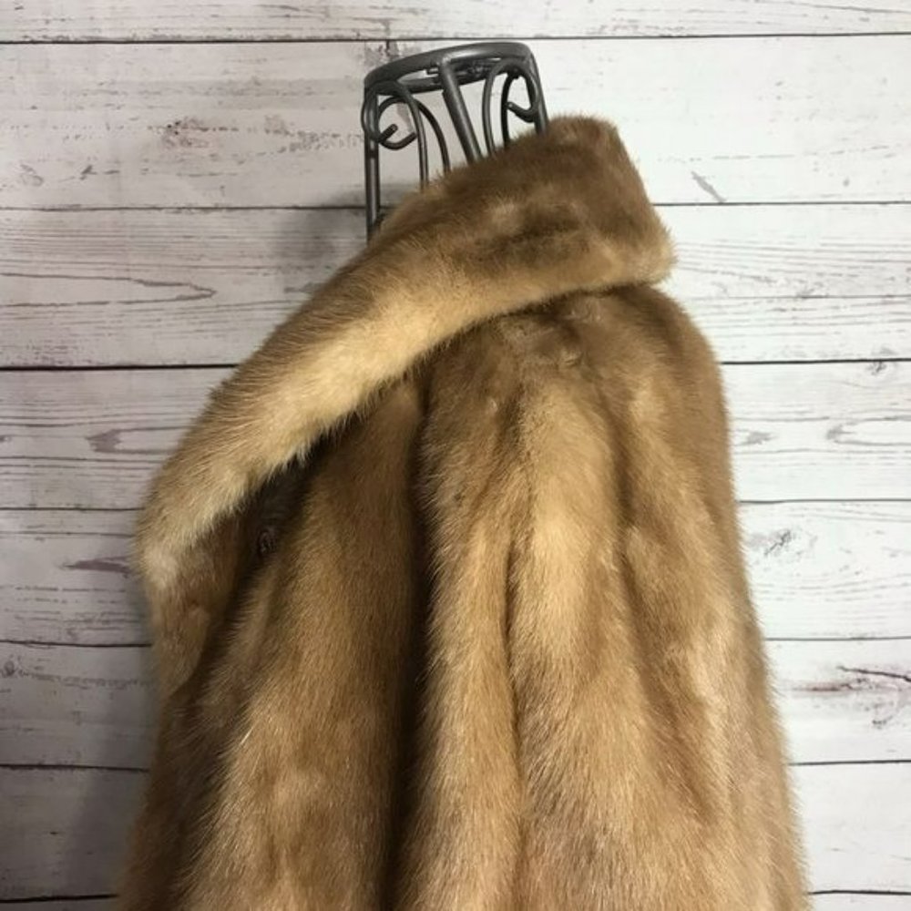 AJ Ugent Autumn Haze Emba Natural Brown Mink Coat - Picture 8 of 16